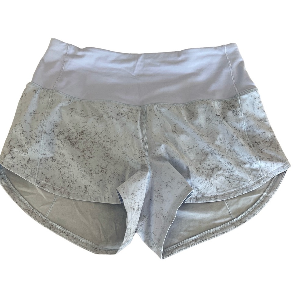 Lululemon Athletica Women's Athletic Shorts in Light Gray